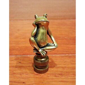Amused Thinking Frog Lamp Finial Shade Topper Retro Detailed Brass Humorous Whim